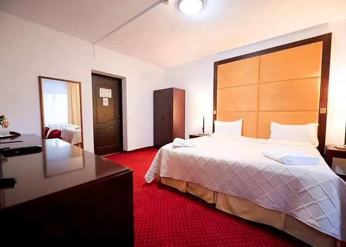 维斯康蒂军事酒店