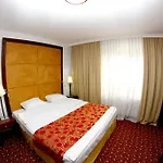 Visconti Militari Szálloda Bukarest