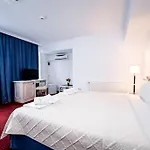 Visconti Militari Szálloda 3*