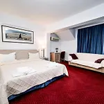 Visconti Militari 3*