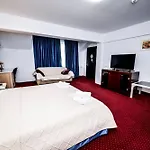 Visconti Militari Szálloda