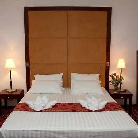 Visconti Militari Hotel Bukareszt