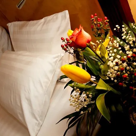 Visconti Militari Hotel