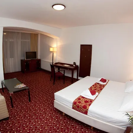 Hotel Visconti Militari 3*
